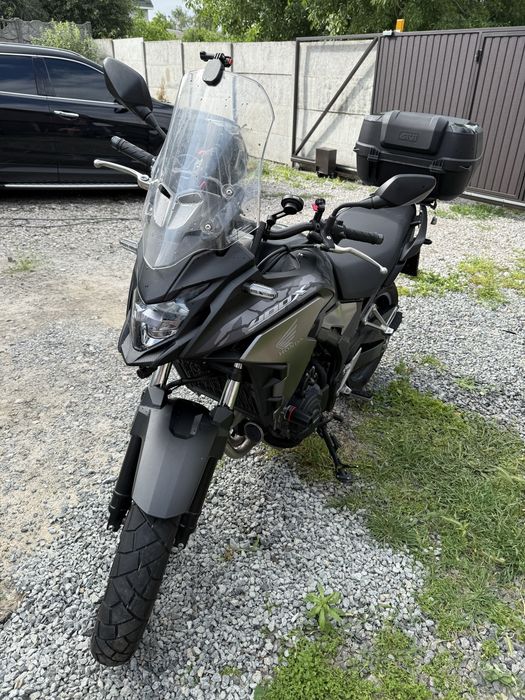 Продам мотоцикл HONDA  CB400X