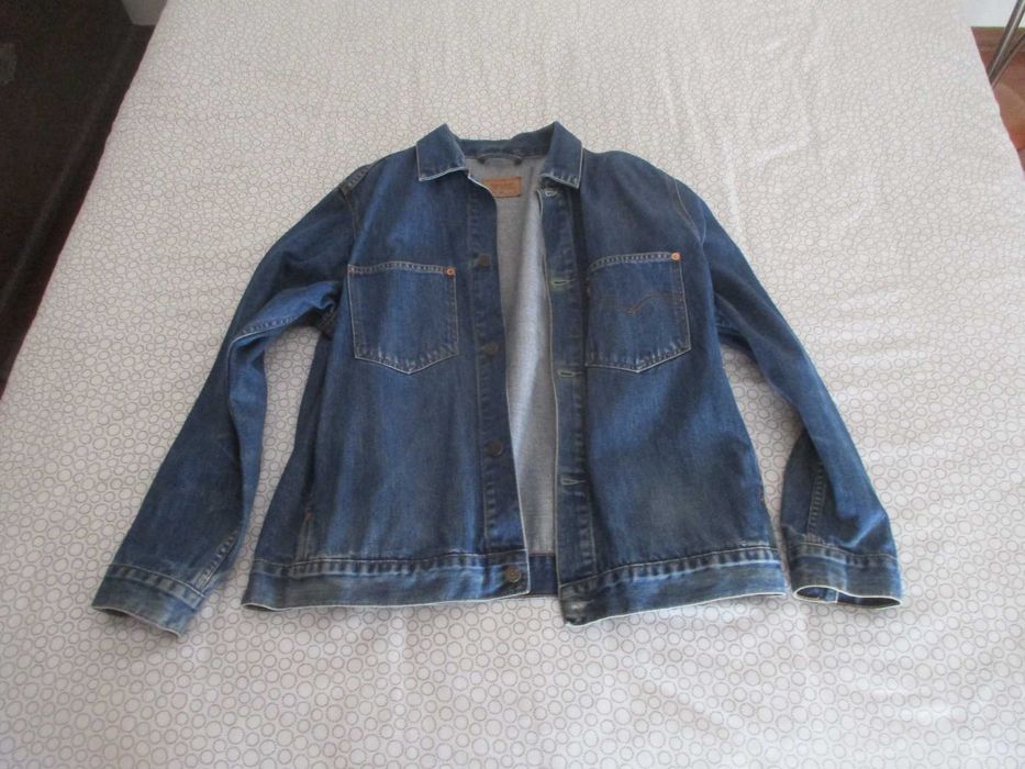 Casaco de ganga da marca Levi's