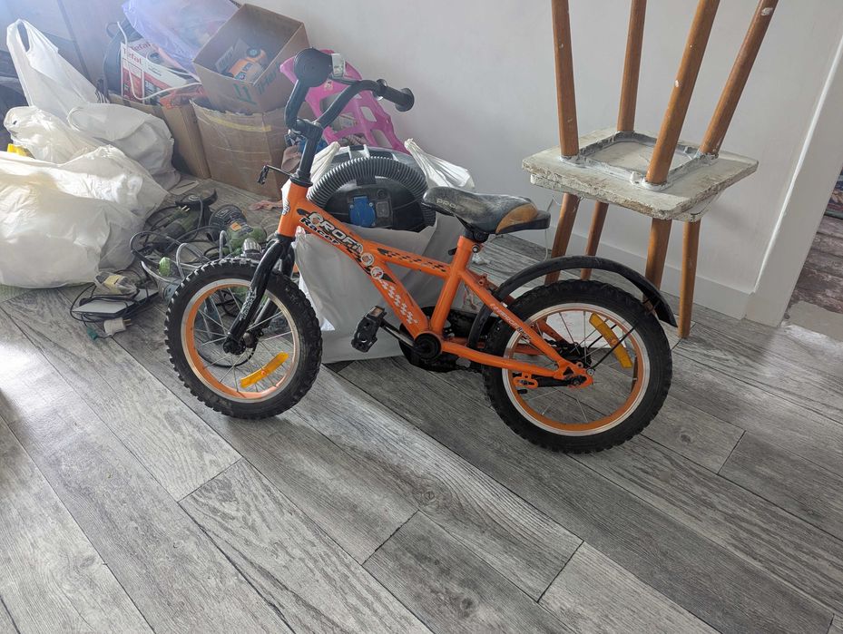 Продам велосипед та самокати