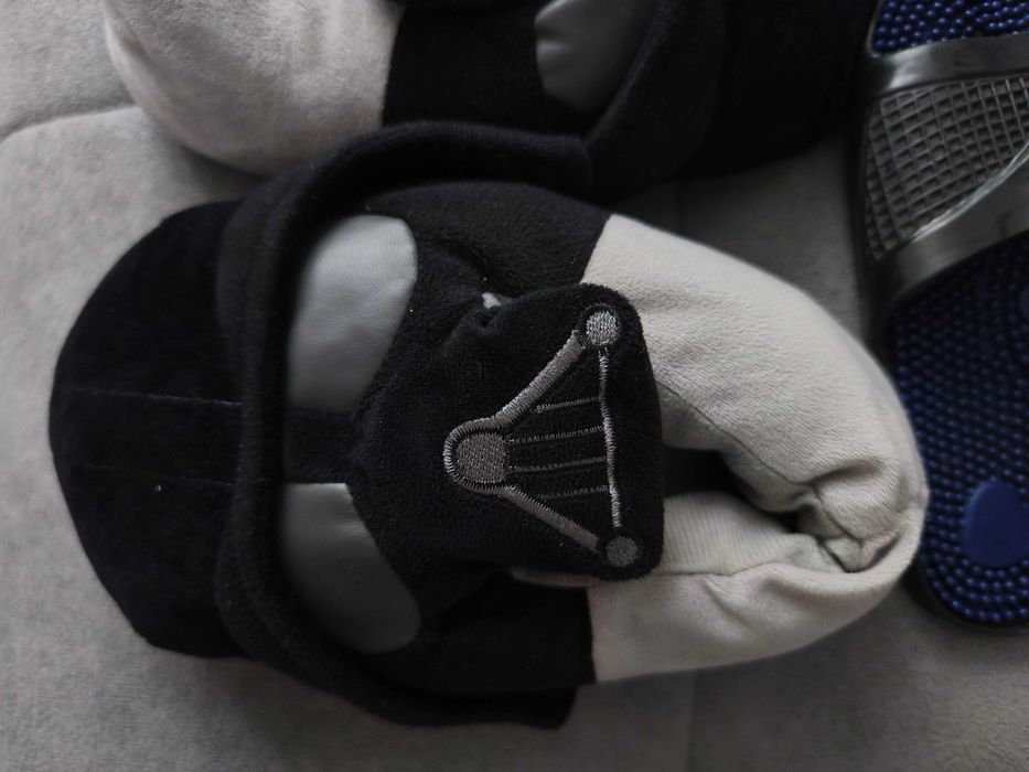 Klapki na basen i kapcie ocieplane R-38.