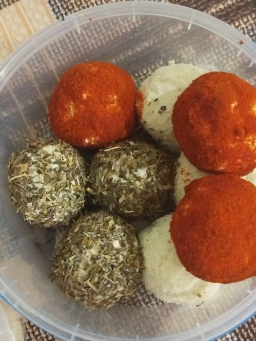 Бринза из коров'ячого молока.