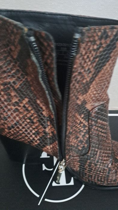 Продам,шкіряні ботінки