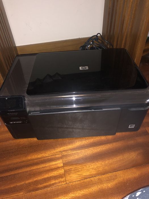 HP printer with new ink cartridges, defective64729438495234120
