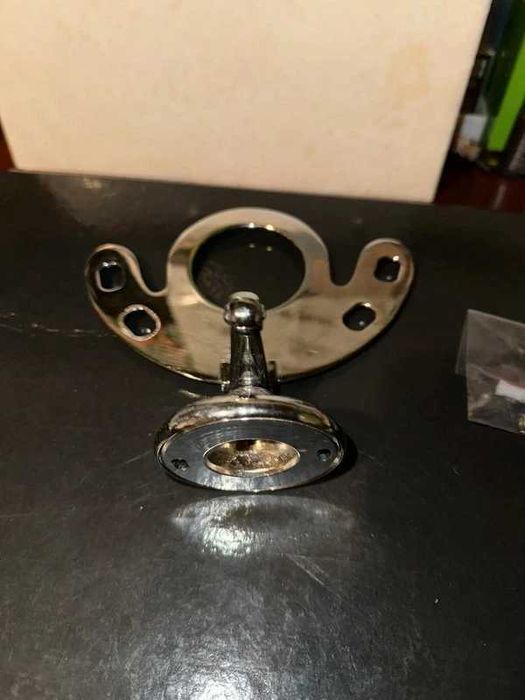 Porta-copo e escova de dentes cromado