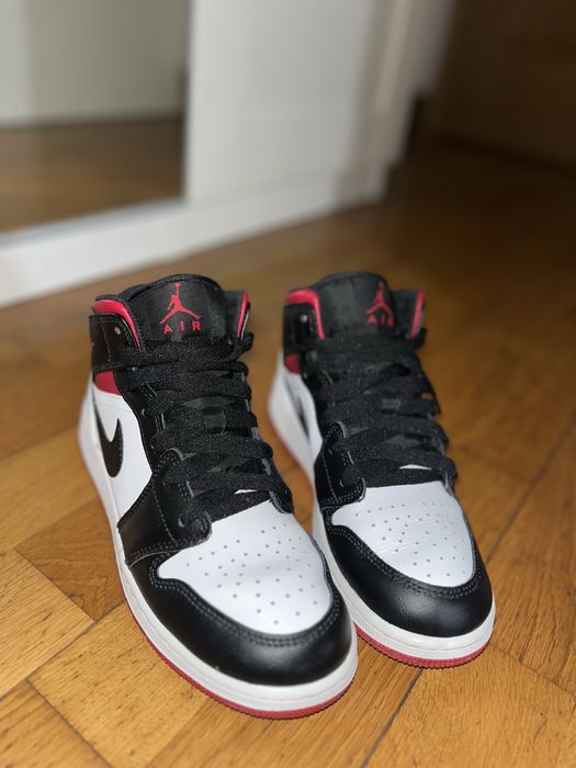 Nike Jordan 1 Mid