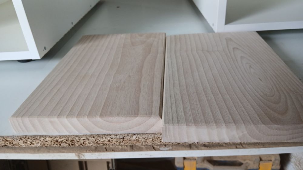 Tabuas em freixo nacional