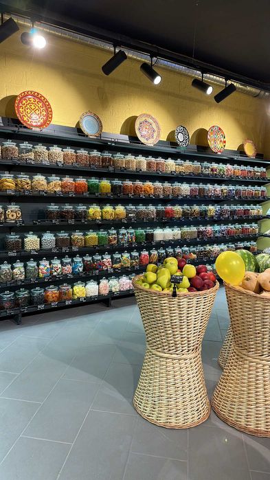 Cтелажі в магазин, ДОСТАВКА БЕЗКОШТОВНА. Меблі в магазин