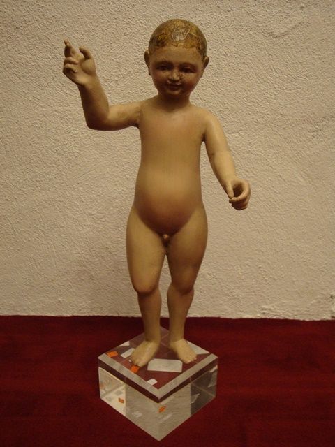 Imagens de Calvário antigas em madeira