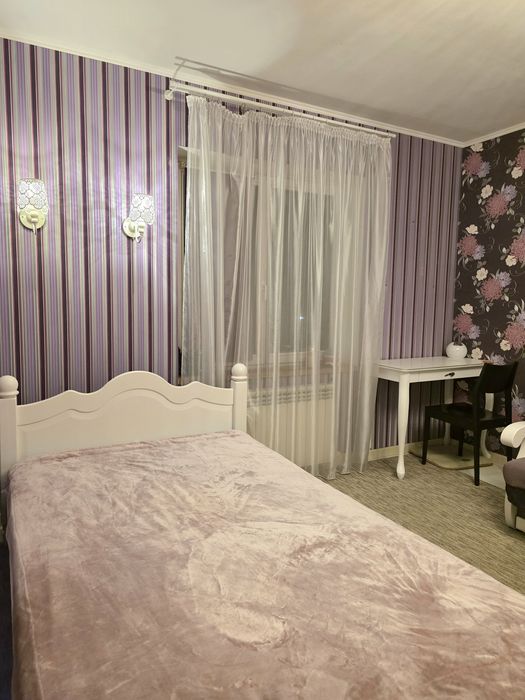 Продам 2к чешку с автономкой - газ, пр.Героев, Победа
