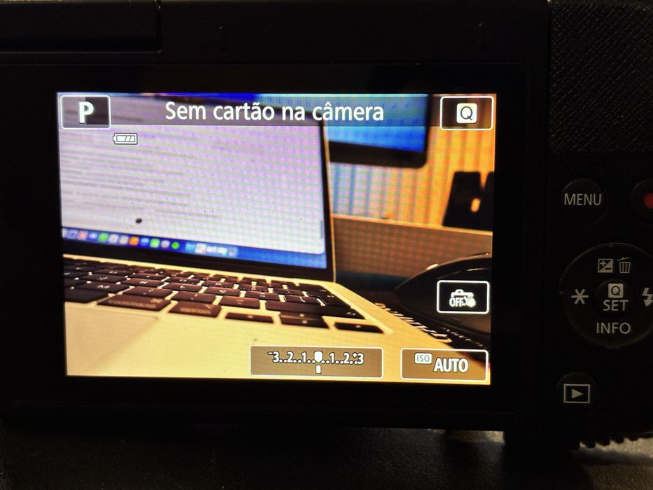 Canon M200 - excelente estado