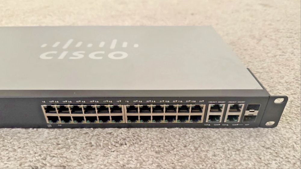 Свич, комутатор Cisco SG300-28PP 28-Port Gigabit PoE+