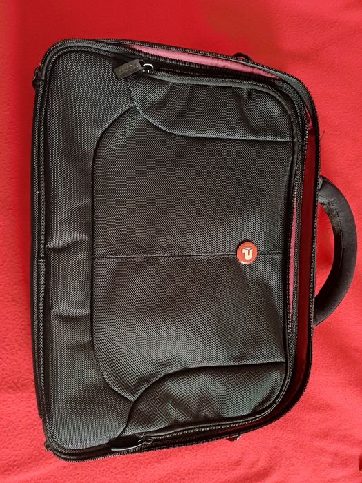 Mala para P.C. ou tablet. Como nova 10 euros