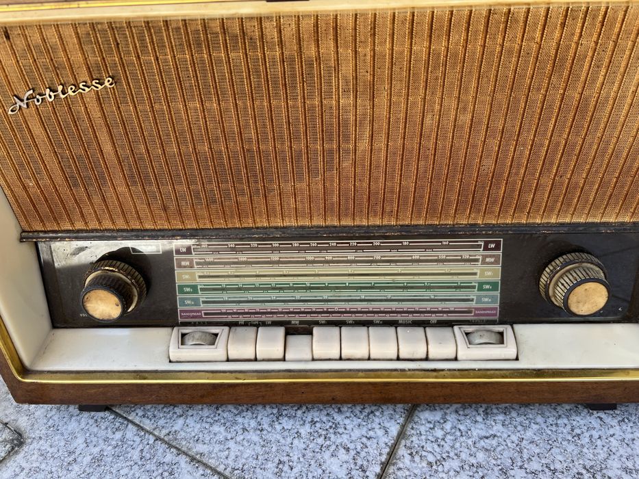 Rádio Antigo Valvulado Körting Noblesse