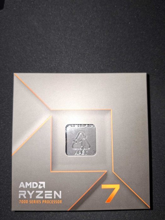 AMD Ryzen™ 7 7700X