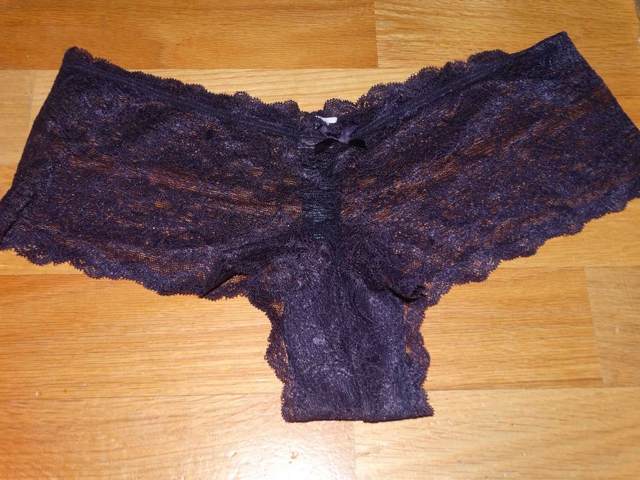 Majtki damskie koronkowe fioletowe rozm. 44/46 Esmara Nowe