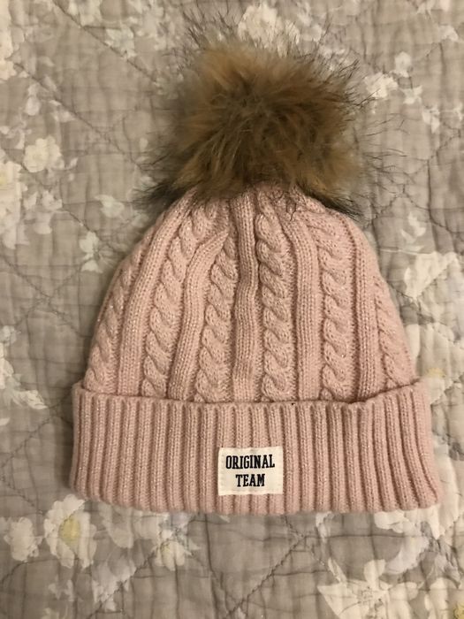 Czapka z pomponem różowa 48/50