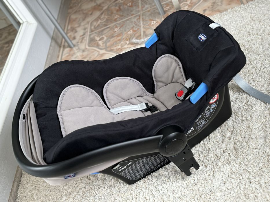 Автокрісло Chicco з народження 0-13 кілограм