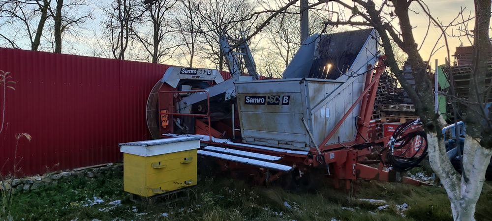 Продам картопляний комбайн Samro