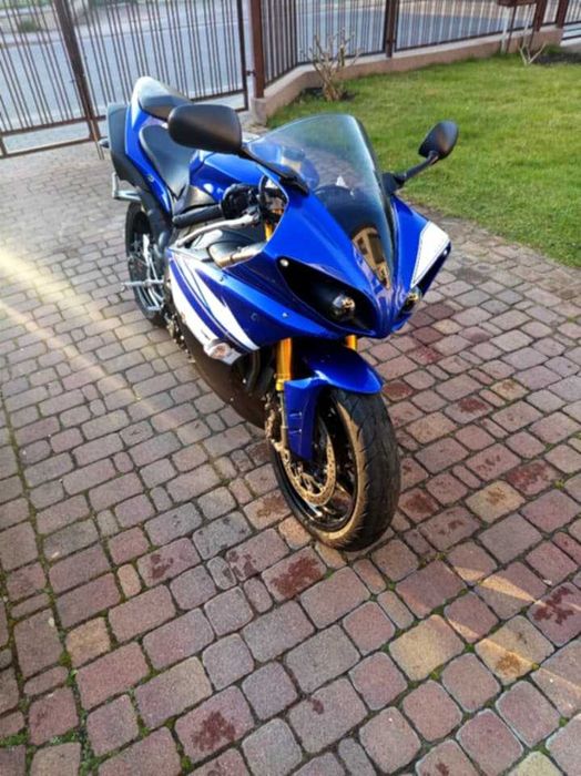 Yamaha R1 RN 22 2011r.