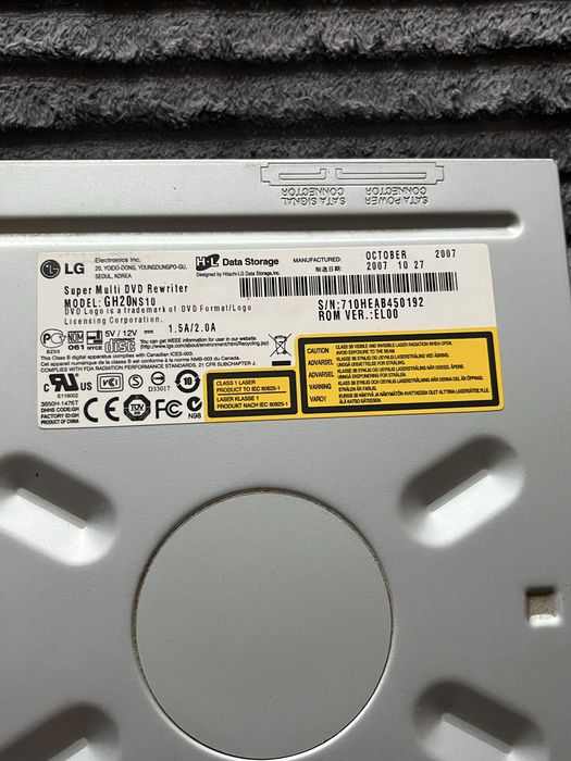 Оптический привод DVD-RW LG GH20NS10 (SATA)
