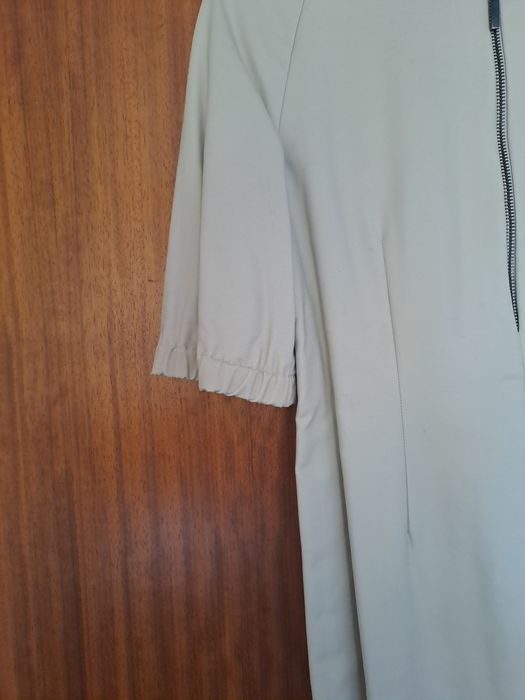 Vestido bege Uterque