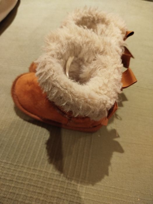 Botas de menina com pêlo