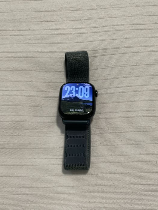 Apple watch series 10 (42mm)