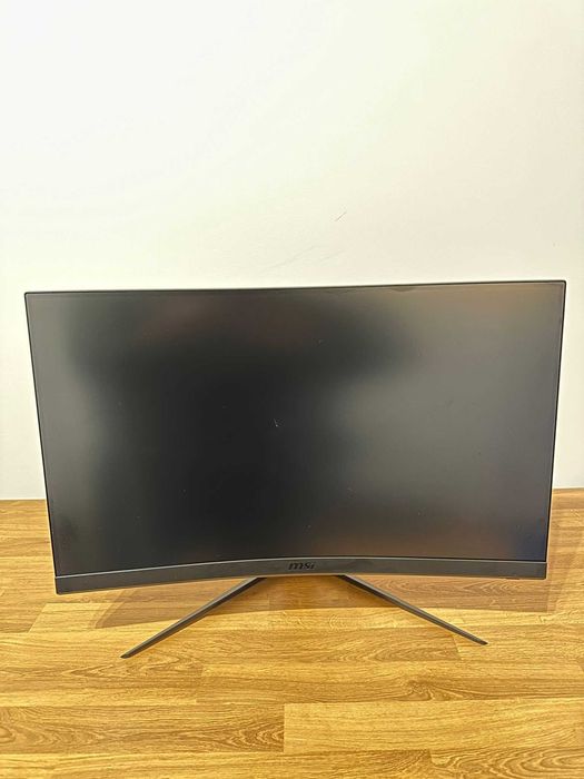 Monitor Gaming Curvo MSI G27C4 27" | 165Hz |
