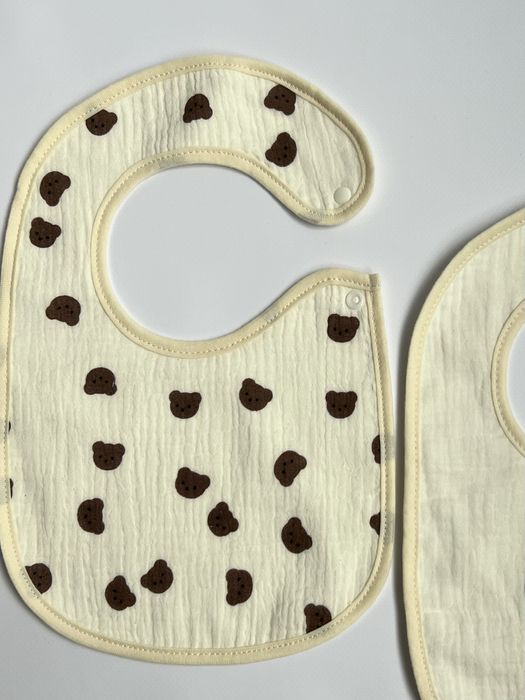 Мусліновий слинявчик