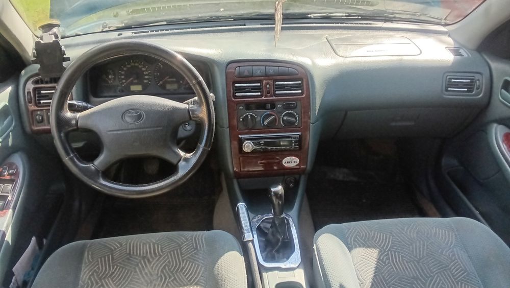 Toyota Avensis 2C-TE 2.0 td 90km 98r