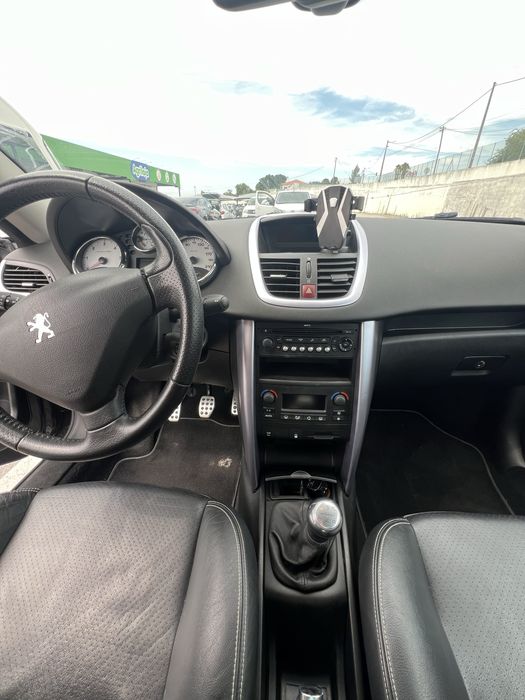 Peugeot 207 CC 1.6 HDi