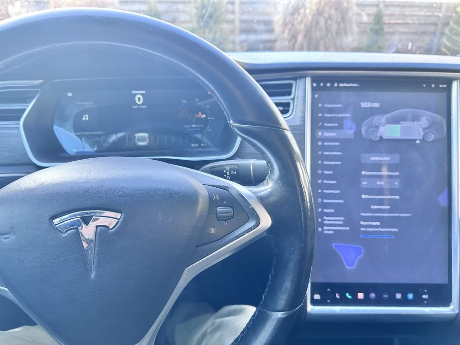 Продам Tesla s 85 тесла с