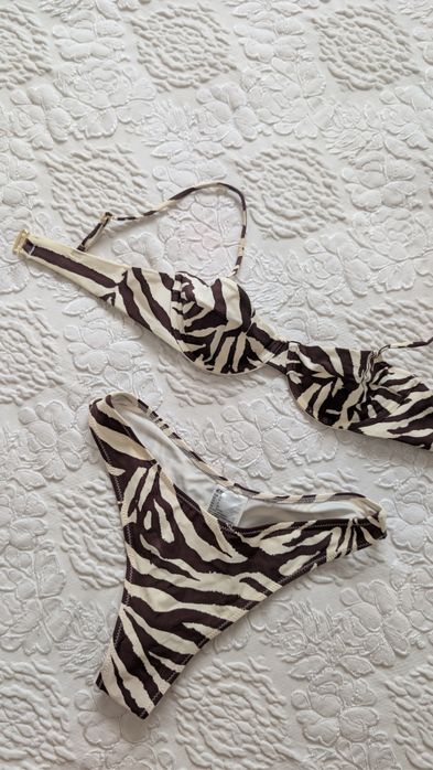 Biquíni padrão zebra