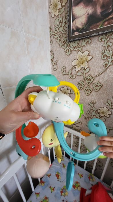 Мобіль на дитяче ліжечко
