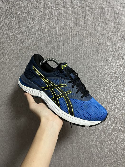 Кросівки ASICS Gel-Flux 5