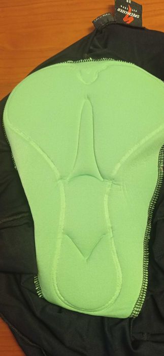 Conjunto T-shirt e Corsários Specialized Mulher