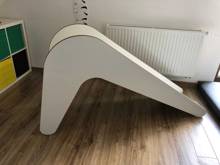 Zjeżdżalnia drewniana bardzo solidna jak JUPIDUU