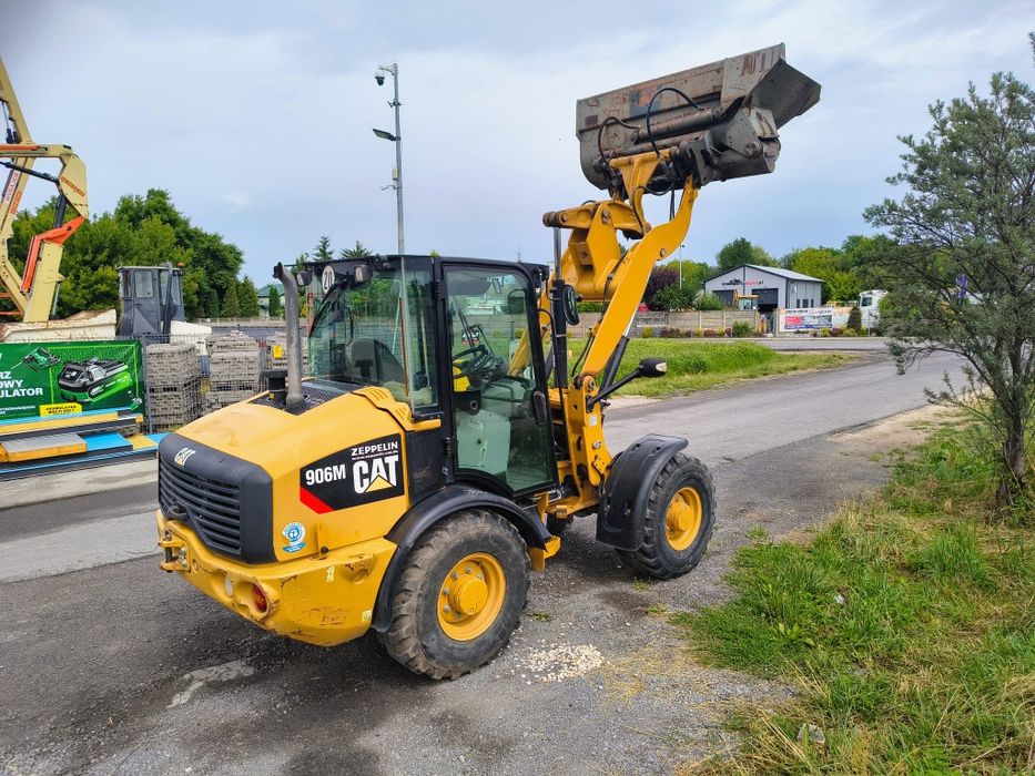 Ładowarka Cat 906M rok 2016 Liebherr