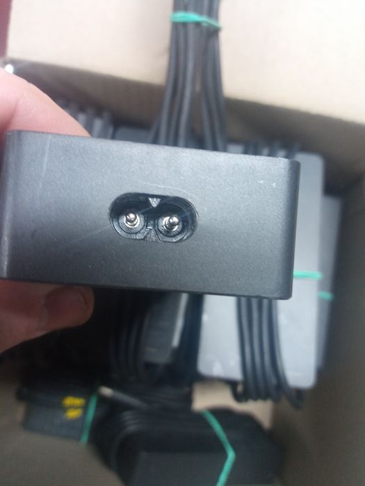 Електрошрот Microsoft Surface 15V 6A оригінал блок живлення питания