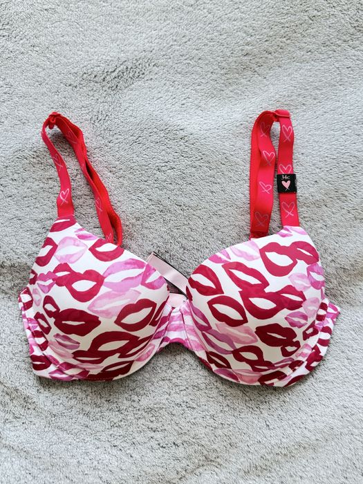 Лівчики Victoria Secret бюстгалтер