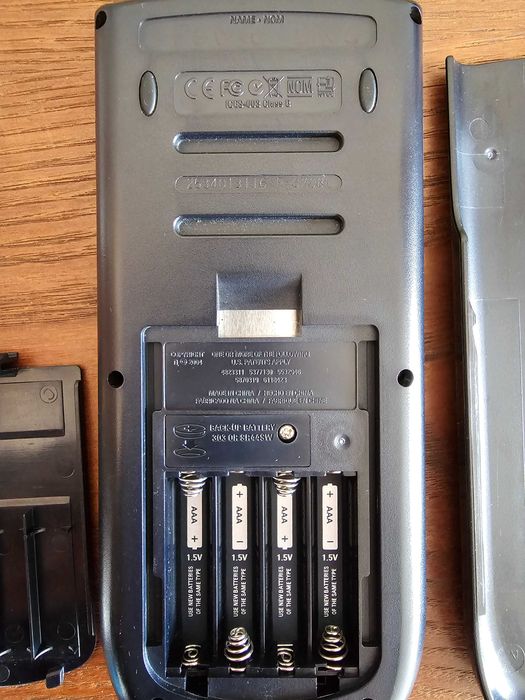 Calculadora Gráfica TI-84 Plus    Texas Instruments