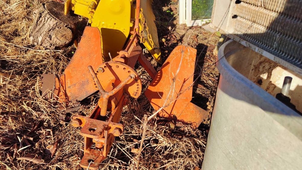 Charrua para Motocultivador