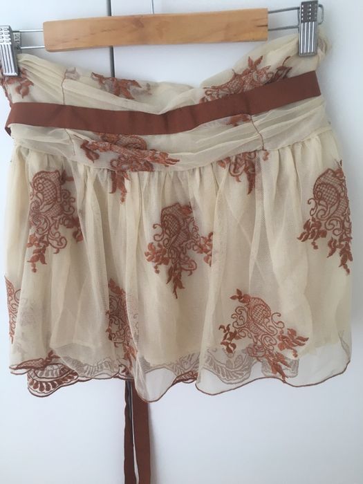 Saia organza da marca Bubbles & Co