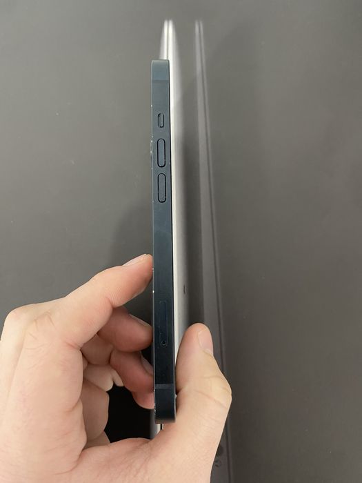 Смартфон Apple iPhone 13 128Gb Midnight