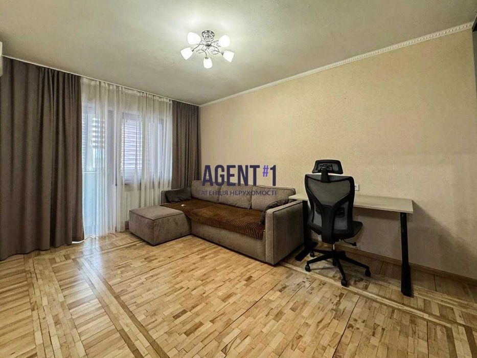 Оренда затишної 2кімн.кв. вид на озеро ,вул. Миколи Ушакова м.Київ