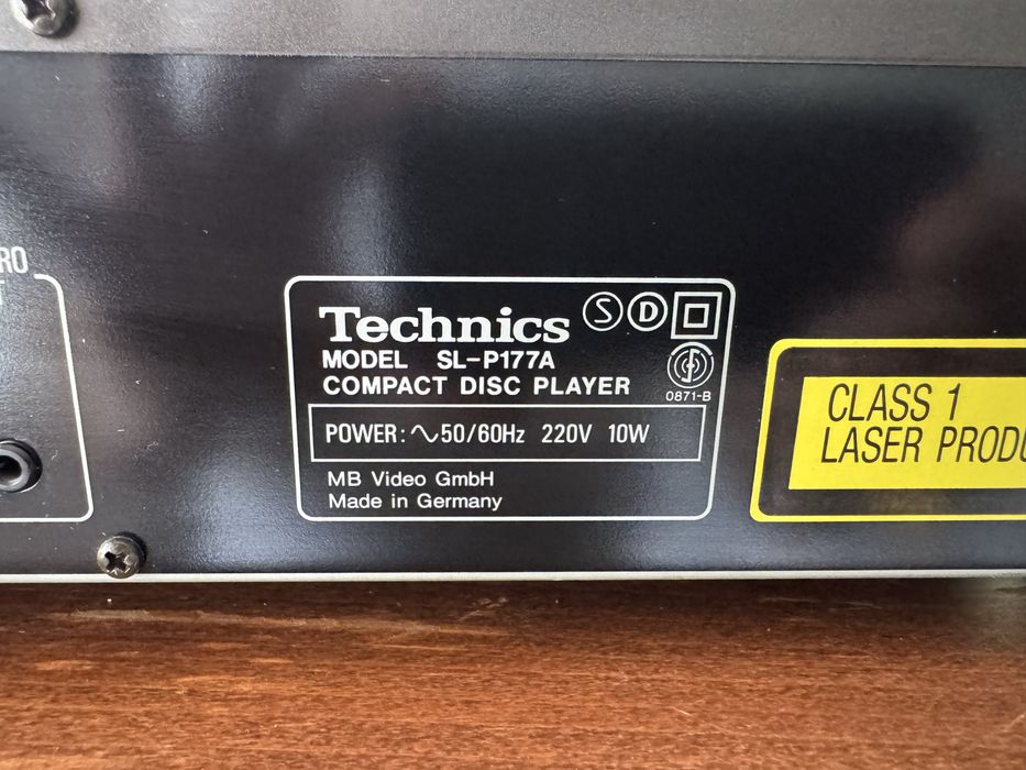Odtwarzacz Technics SL-P177A