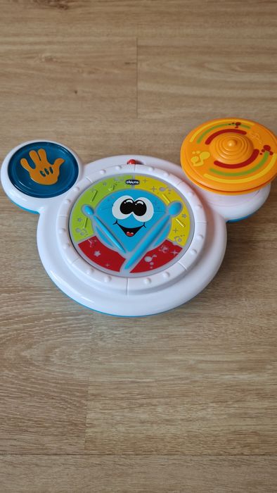 Brinquedo chico bebê 1 a 3 anos