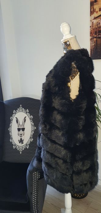 Kamizelka bezrękawnik rozmiar L/ xl 40 42 czarna futro