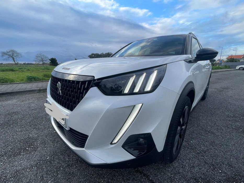 Peugeot 2008 PureTech 155 EAT8 GT Pack