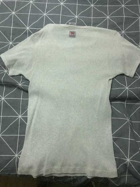 Tshirt Levis tamanho L